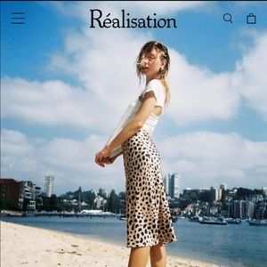 Realisation Par Leopard Skirt- size small!